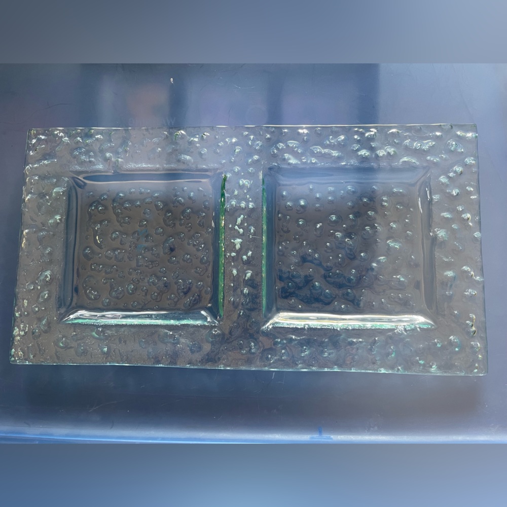 Rectangular textured glass serving dish/tray